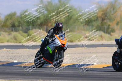 media/Nov-11-2023-SoCal Trackdays (Sat) [[efd63766ff]]/Turn 2 Set 1 (1125am)/